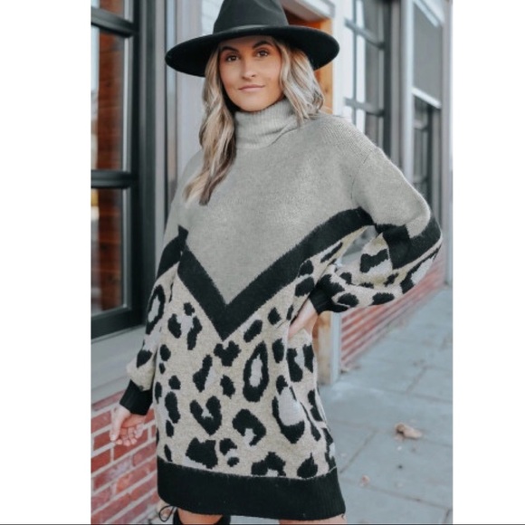 Dresses & Skirts - Gray Turtleneck Chevron Leopard Knit Sweater Dress